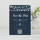 Navy Blue String Lights Modern Script Bewaar de Save The Date (Staand voorkant)
