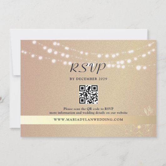 Navy Blue String Lights Wedding QR Uitnodigen Kaart (Achterkant)