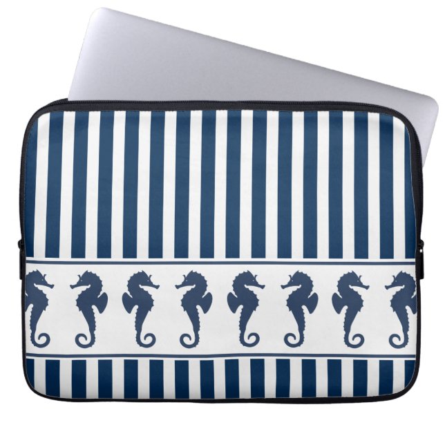 Navy Blue Stripes en Zeeen paarden Laptop Sleeve (Voorkant)