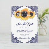 Navy Blue Sunflower Floral Lace Rustic Wedding Save The Date (Staand voorkant)