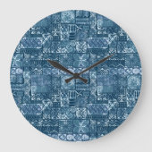Navy Blue Tapa: Tribal Fabric Abstract Grote Klok (Voorkant)
