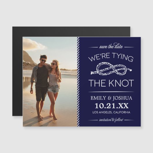 Navy Blue Tying the Knot Photo Save the Date Magnetische Uitnodiging (Voorkant / Achterkant)