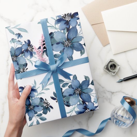Navy Blue Waterverf Flora Pattern Cadeaupapier (Geschenken)