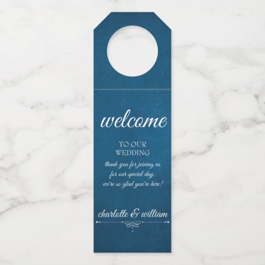 Navy Blue Wedding Welcome Bottle Hanger Label (Voorkant)