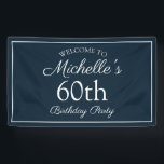 Navy Blue White 60th Birthday Party Spandoek<br><div class="desc">Navy blauw en witte 60e verjaardagsfeestbanner voor een vrouwendag. De tekst is een elegante doopvont van het calligrafiemanuscript. Neem contact met ons op voor hulp bij aanpassingen of om passende producten aan te vragen.</div>