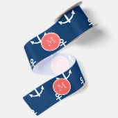 Navy Blue White Anchors Pattern Coral Monogram 2 Satijnen Lint (Achterkant)