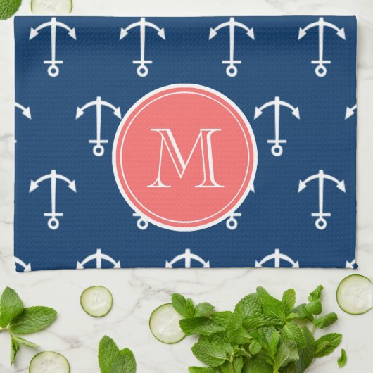 Navy Blue White Anchors Pattern Coral Monogram Theedoek (Gevouwen)