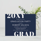 Navy Blue White Bold Typography Graduparty Kaart (Staand voorkant)