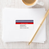 Navy Blue White Chevron Zig Zag Red Name Monogram Etiket (Insitu)