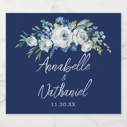 Navy Blue White Floral Modern Evening Wedding Sparkling Wijnetiket (Enkel label)