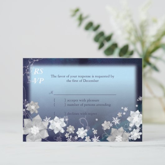 Navy Blue & White Floral Winter Wedding RSVP (Staand voorkant)