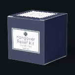 Navy Blue & White Hangover Relief Kit Favor Box Bedankdoosjes<br><div class="desc">Perfect klassieke blauw en witte hangover de doos van de gunst van de marine die voor om het even welke gebeurtenis aanpasbaar is</div>