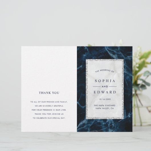 Navy Blue White Marble Folded Wedding Programme (Staand voorkant)