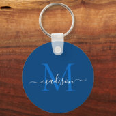 Navy Blue White Monogram Name Modern Girly Script Sleutelhanger (Voorkant)