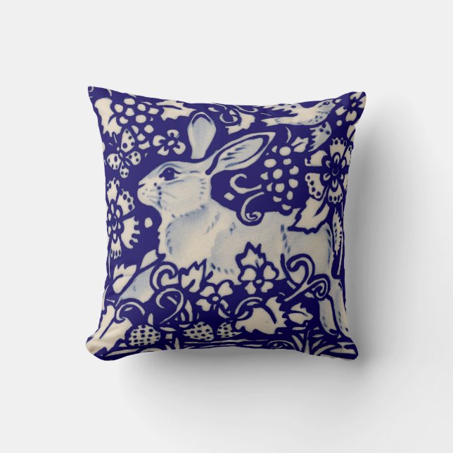 Navy Blue White Rabbit Hare Bird Chinoiserie Art Kussen (Voorkant)