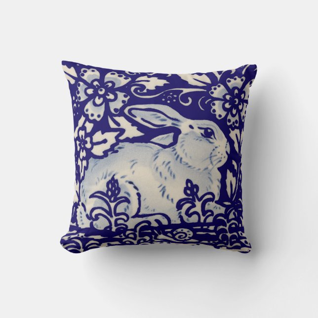 Navy Blue White Resting Rabbit Hare Chinoiserie Kussen (Voorkant)