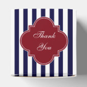 Navy Blue White Stripe Cranberry Name Monogram Bedankdoosjes (Bovenkant)