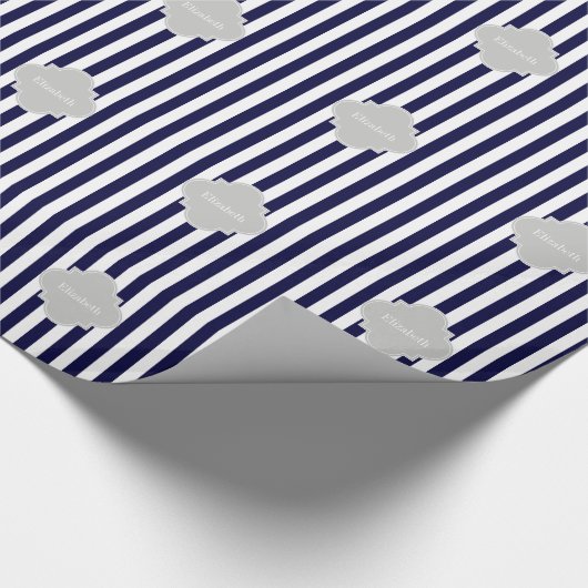 Navy Blue White Stripe Lt Grey Quatrefoil Monogram Cadeaupapier (Hoek)