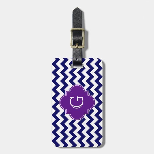 Navy Blue Wht Chevron Paars Quatrefoil Monogram Bagagelabel (Voorkant verticaal)