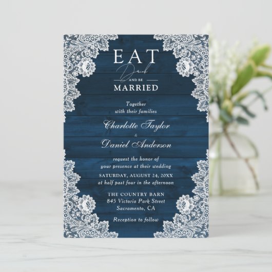 Navy Blue Wood Lace Eat Drink en moet getrouwd zij Kaart (Staand voorkant)