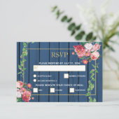 Navy Blue Wood  roze rozen & Gold Wedding RSVP Kaartje (Staand voorkant)