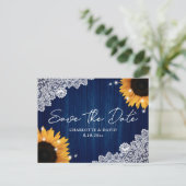 Navy Blue Wood Sunflower Weddenschap Aankondigingskaart (Staand voorkant)