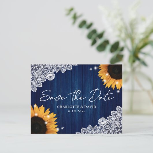 Navy Blue Wood Sunflower Weddenschap Aankondigingskaart (Staand voorkant)