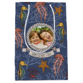Navy Blue Zeepaard Serenade Aangepaste Foto & Teks Medium Cadeauzakje (Voorkant)
