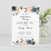 Navy Blush Blossom Floral Wedding Rehearsal Dinner Kaart (Staand voorkant)