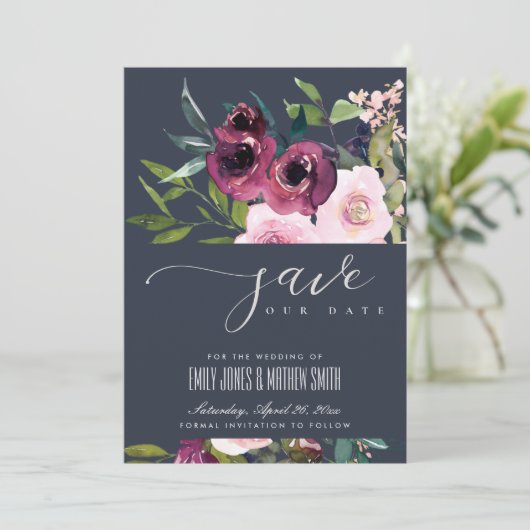 NAVY BLUSH BURGUNDY FLORAL BUNCH WEDING SAVE THE DATE (Staand voorkant)
