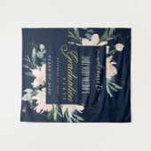 NAVY BLUSH GOLD FLORAL GRADUATION ARTITY WELCOME WANDKLEED (Voorkant (horizontaal))