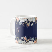 Navy Blush Pink Blue Floral Monogram op maat Koffiemok (Voorkant links)