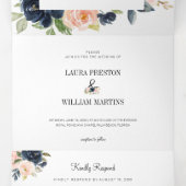Navy Blush Pink Floral Weddenschap Foto RSVP QR Co Drieluik Uitnodiging (Binnenkant midden)