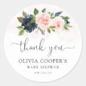 Navy & Blush Roze Bloemen Baby shower Ronde Sticker (Voorkant)
