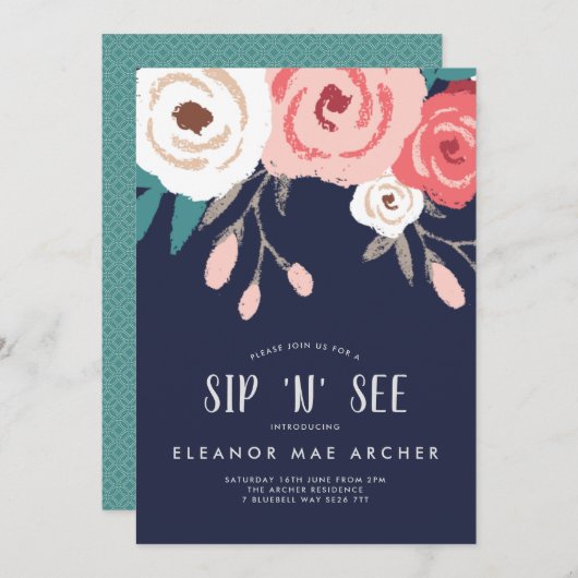 Navy & Coral Sip en zie Floral Invitation Kaart (Voorkant / Achterkant)