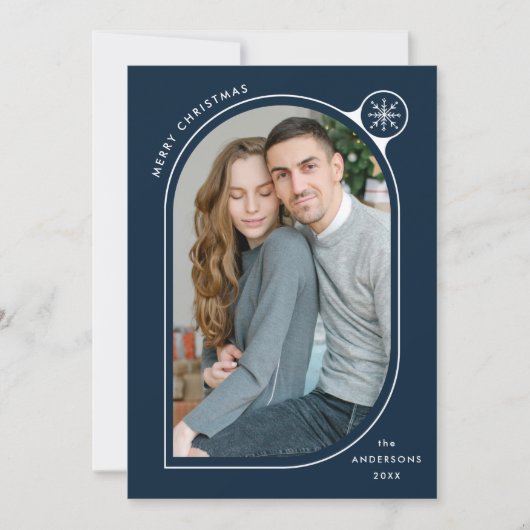 Navy Curved Lijst Snowflake Foto Feestdagenkaart (Voorkant)