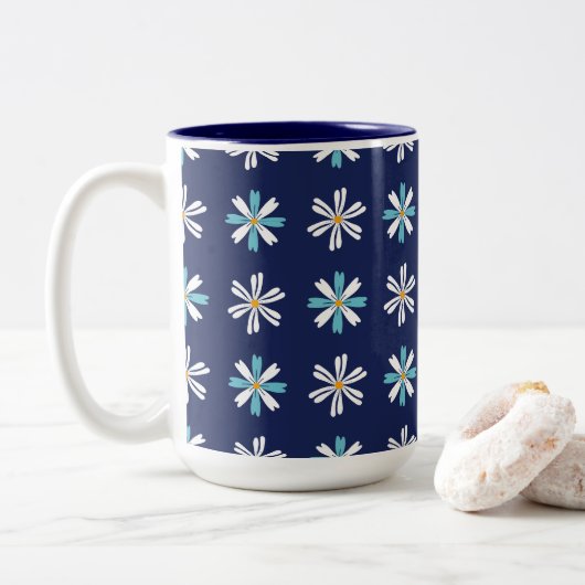 Navy Daisy Bliss Floral Pattern Tweekleurige Koffiemok (Met donut)