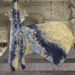Navy Dusty Blue Marble Gold Wedding Stropdas<br><div class="desc">Een marinier,  stoffige blauwe en goudbruine trouwpartij stropdas met een waterverf en gemengde media die een gemarmerd effect creëren.</div>