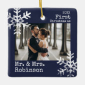 Navy Eerste Kerstmis Mr. & Mrs Custom Foto Keramisch Ornament (Voorkant)
