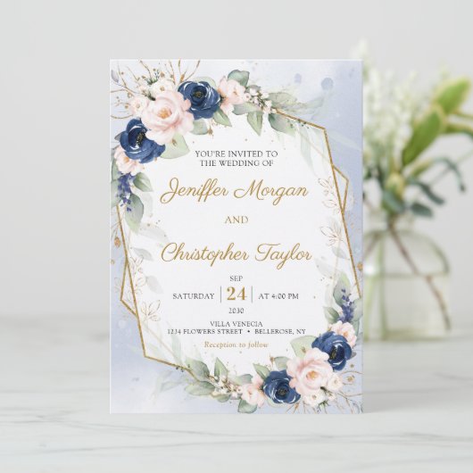 Navy en Blush Bloemen Eucalyptus Faux Goud Bruilof Kaart (Staand voorkant)