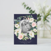 Navy en Blush Bloemen Nieuwe Baby Foto briefkaart (Staand voorkant)