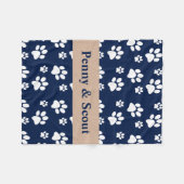 Navy en White Paw Print Deken Voeg hondennaam toe (Voorkant (Horizontaal))