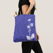 Navy en witte stippen tas (Dichtbij)