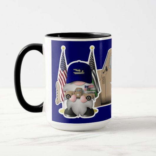 Navy Gnome met militaire vrachtwagen Mok (Links)