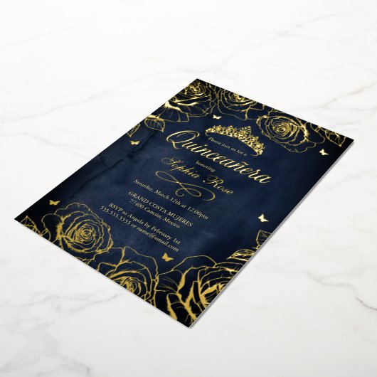 Navy Gold Crown Rozen Thema Quinceanera Folie Uitnodiging (Gedraaid)