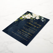 Navy Gold Floral Memorial Service Folie Uitnodiging (Gedraaid)