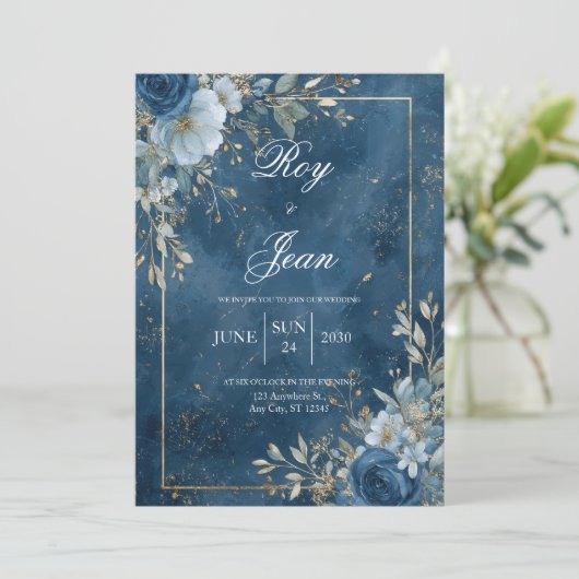 Navy & Gold Floral Uitnodiging voor het Huwelijk (Staand voorkant)