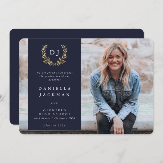 Navy/Gold Monogram Laurel Wreated Afstuderen Foto Aankondiging (Voorkant / Achterkant)