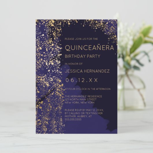 Navy Gold Paint Splatter Brushstroke Quinceañera Kaart (Staand voorkant)