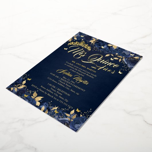 Navy Gold Roos Mis Quince Quinceanera Folie Uitnodiging (Gedraaid)